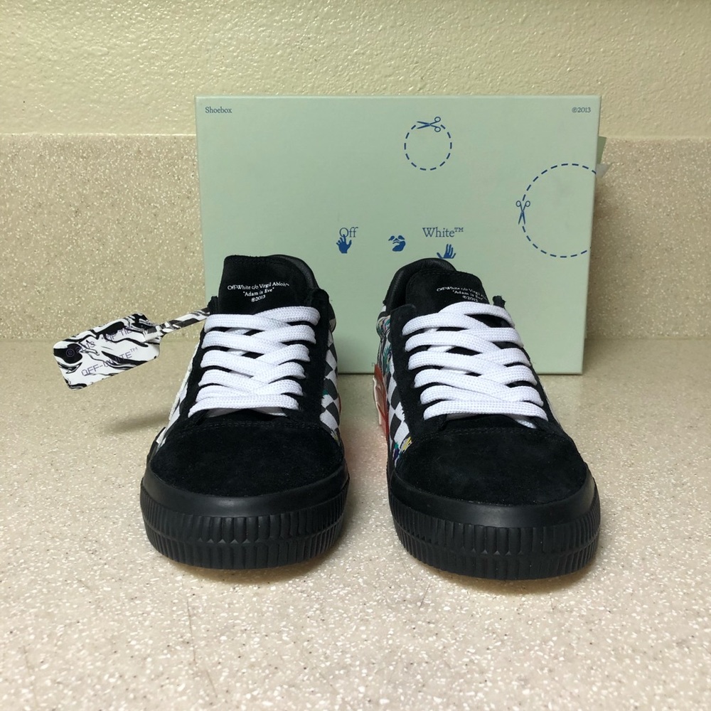 OFF-WHITE Vulcanized Low Top Black Sneaker 40 / 10 - Picture 4 of 8